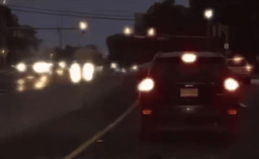 <p>4 raisons de ne plus jamais stresser au volant</p>